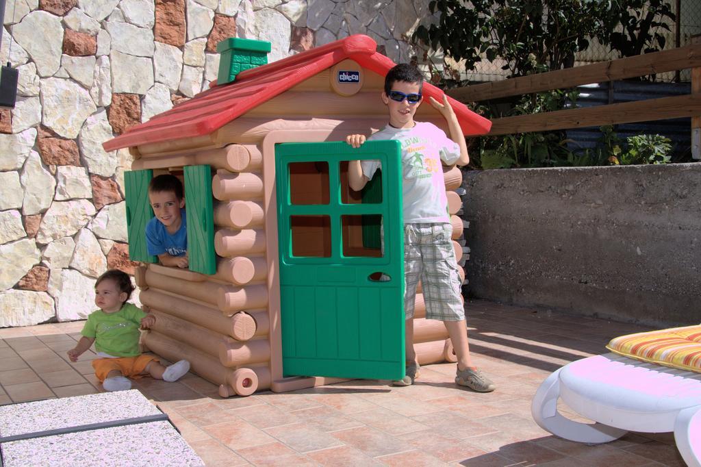 Residence Montebel Tesero Εξωτερικό φωτογραφία