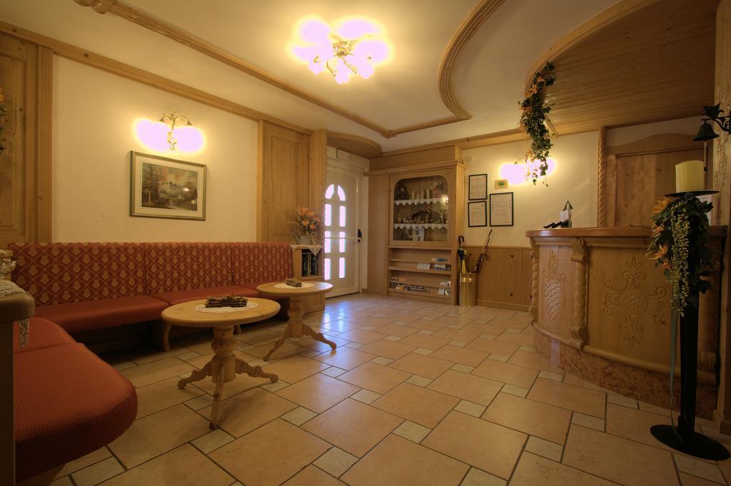 Residence Montebel Tesero Εξωτερικό φωτογραφία